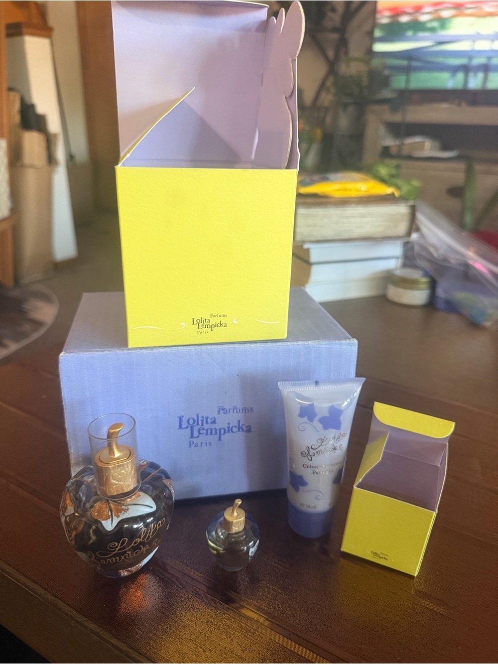 Women Bath & Body Set in Purple and Yellow